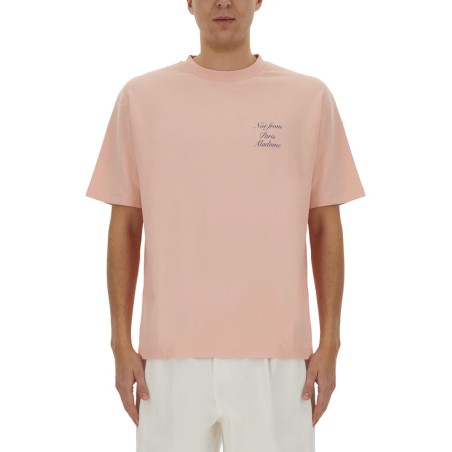 T-SHIRT WITH ITALICIZED SLOGAN