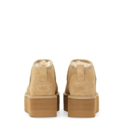 CLASSIC ULTRA MINI BOOT WITH PLATFORM
