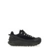 "TRAILGRIP APEX" SNEAKER