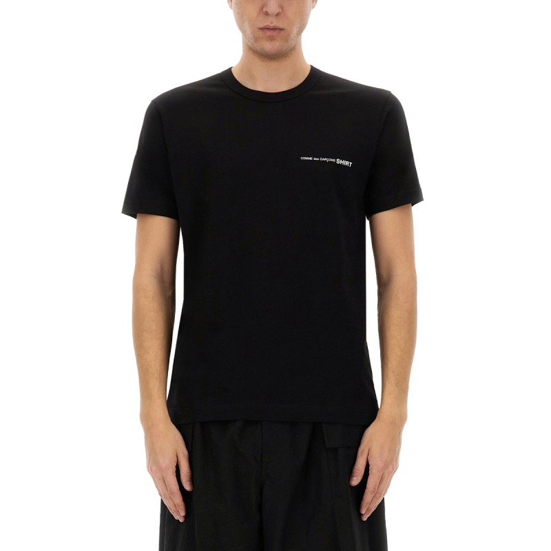 T-SHIRT WITH LOGO