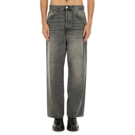 JEANS IN DENIM