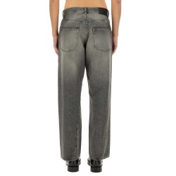 JEANS IN DENIM