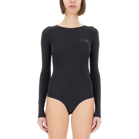 BODY SLIM FIT