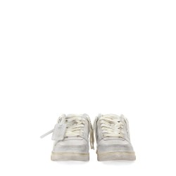 SNEAKER "OUT OF OFFICE"