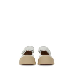 MARY JANE SNEAKER
