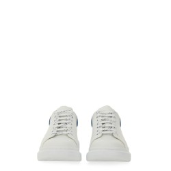 OVERSIZED SNEAKER