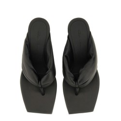LEATHER SANDAL
