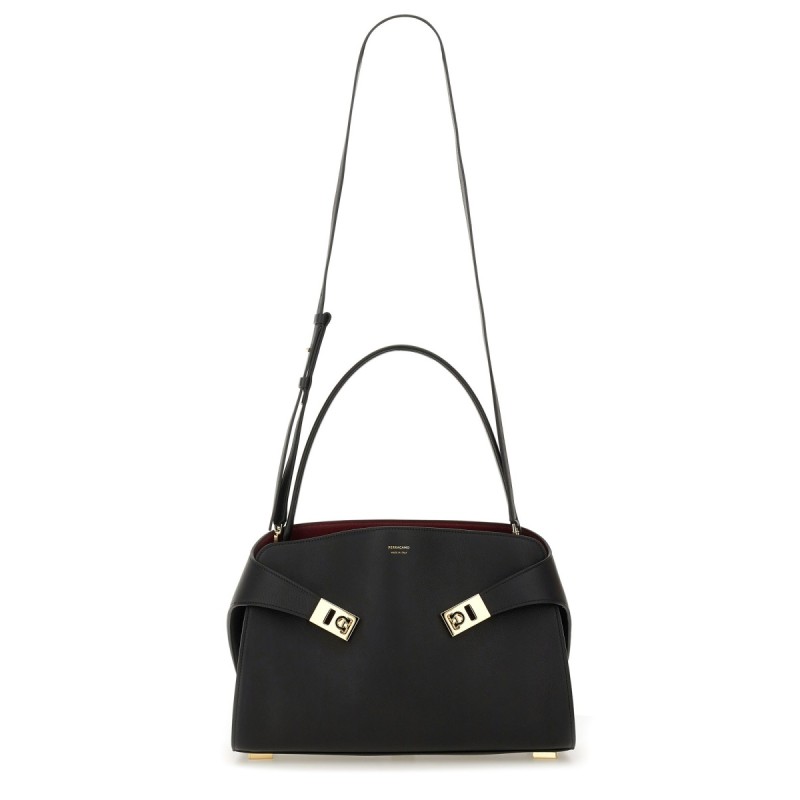 SHOULDER BAG "HUG" SOFT M