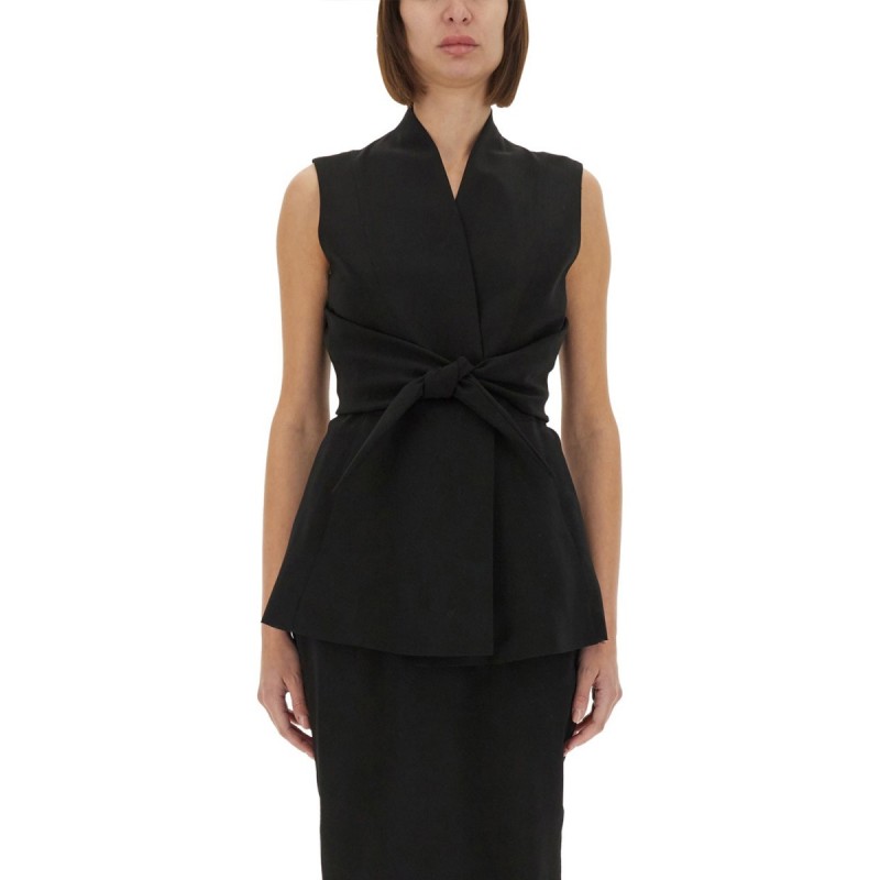 STRUCTURED SLEEVELESS JACKET