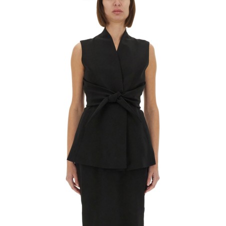 STRUCTURED SLEEVELESS JACKET