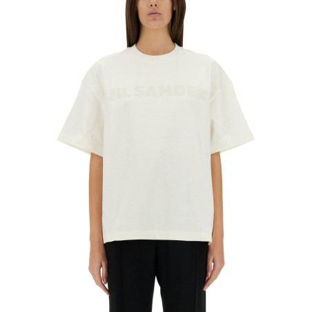 T-SHIRT WITH LOGO