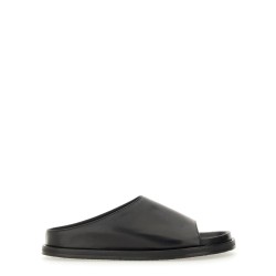 LEATHER SANDAL