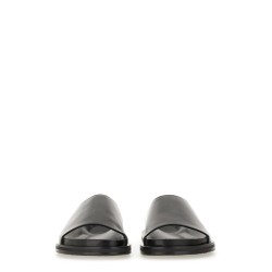 LEATHER SANDAL