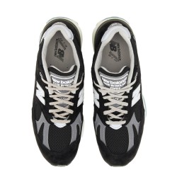 SNEAKER 991V2