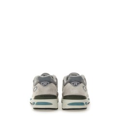 SNEAKER "U991"