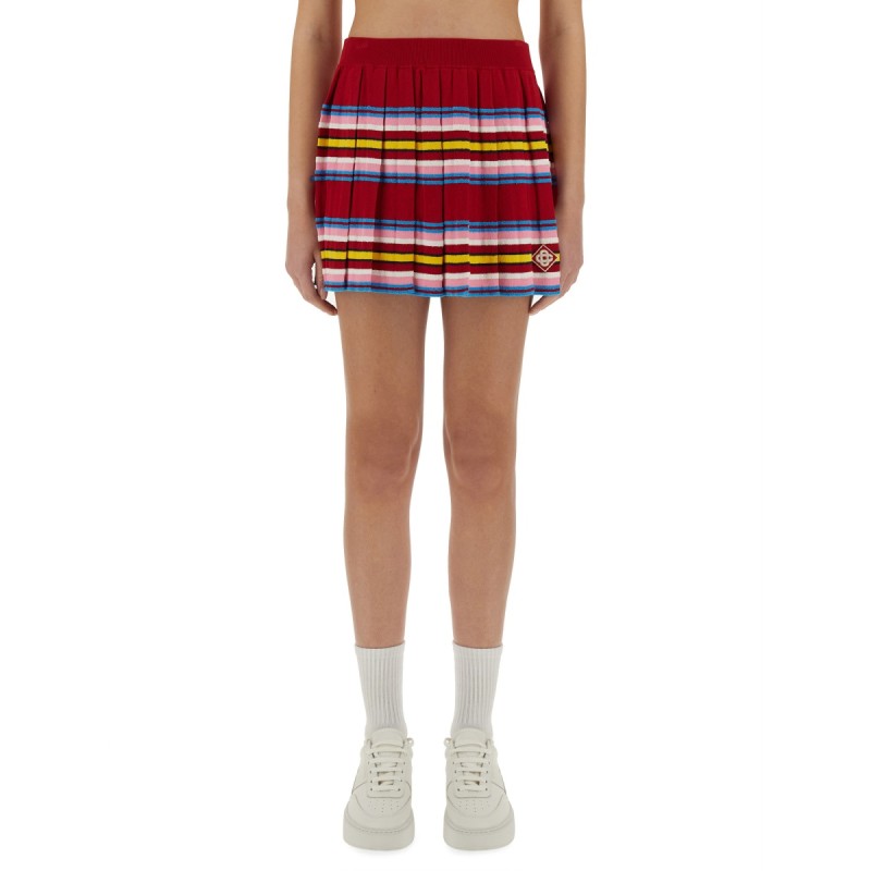 PLEATED SKIRT.