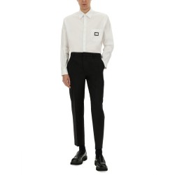 SHIRT WITH LOGO PLAQUE