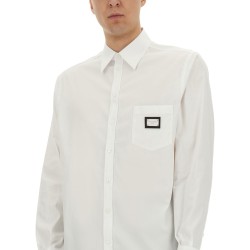 SHIRT WITH LOGO PLAQUE