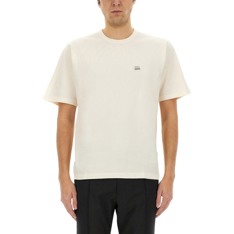 COTTON T-SHIRT WITH PLAQUE