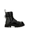 LACE-UP BOOT