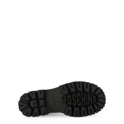 LACE-UP BOOT