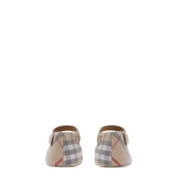 SANDAL TAYLOR