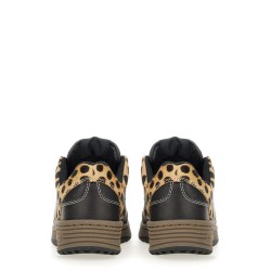 "WEAPON OX" SNEAKER