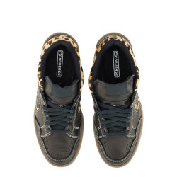 "WEAPON OX" SNEAKER