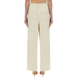 PANTS WITH PLEAT