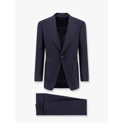 Wool suit with wide lapel