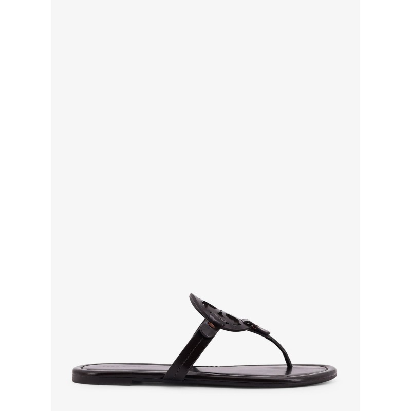 Leather thong sandals