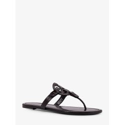 Leather thong sandals