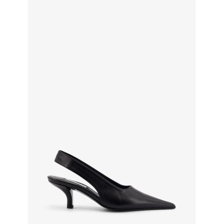 Leather decolleté slingback