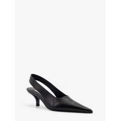 Leather decolleté slingback