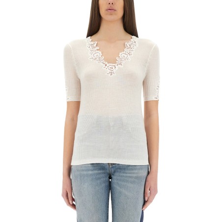 TOP WITH LACE NECKLINE