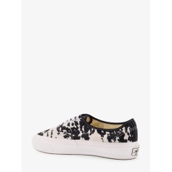 LX Authentic 44 canvas low-top sneakers