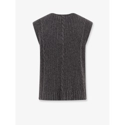 Cachemere vest with destroyed effect