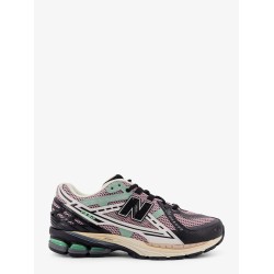 1906U low-top mesh sneakers