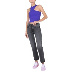 TOP WITH EMBOSSED LOGO