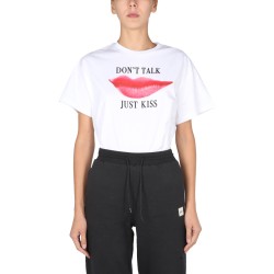 "JUST KISS" T-SHIRT