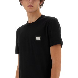 T-SHIRT CON PLACCA LOGATA