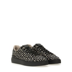 "B-COURT" SNEAKER