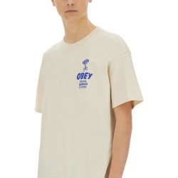 "BUILDING STRONG MINDS" T-SHIRT