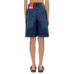"DE-SIRE" SHORTS