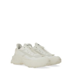 "D-CAGE" SNEAKER RUNNER