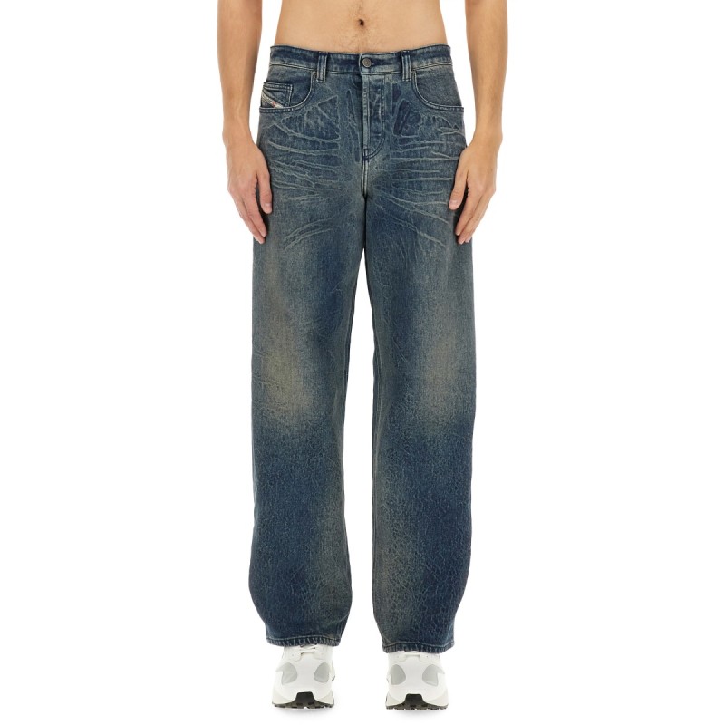 "2001 D-MACRO-FSG1" JEANS