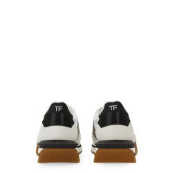 SNEAKER JAMES