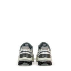 "GEL-KINETIC FLUENT" SNEAKER