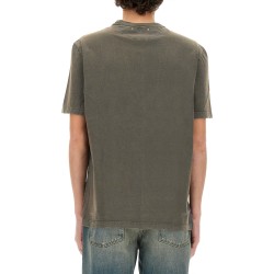 T-SHIRT CON LOGO