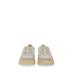 SNEAKER "MEDALIST" LOW